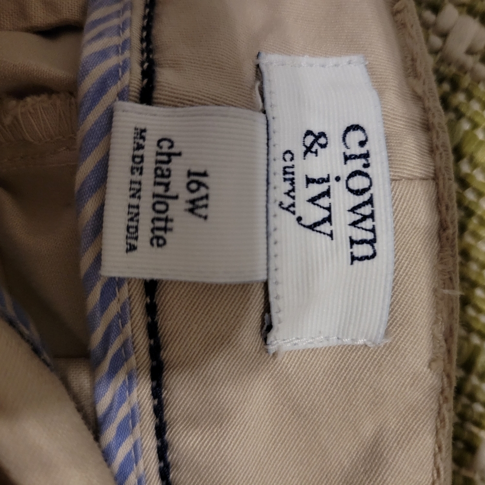 Crown and ivy khaki pants - Picture 3 of 4